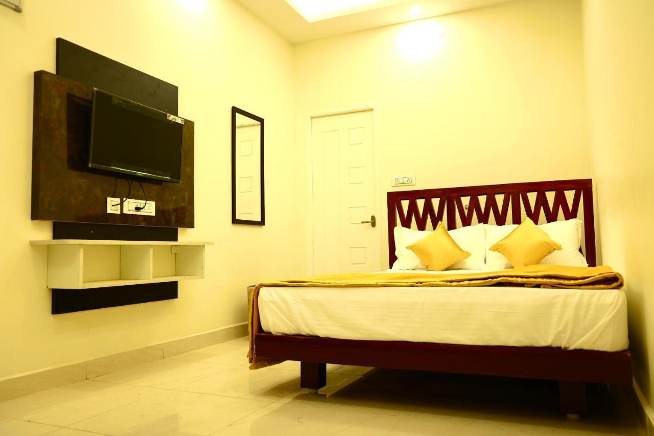 Jack'S Den Residency Hotel ปอนดิเชอรี ภายนอก รูปภาพ