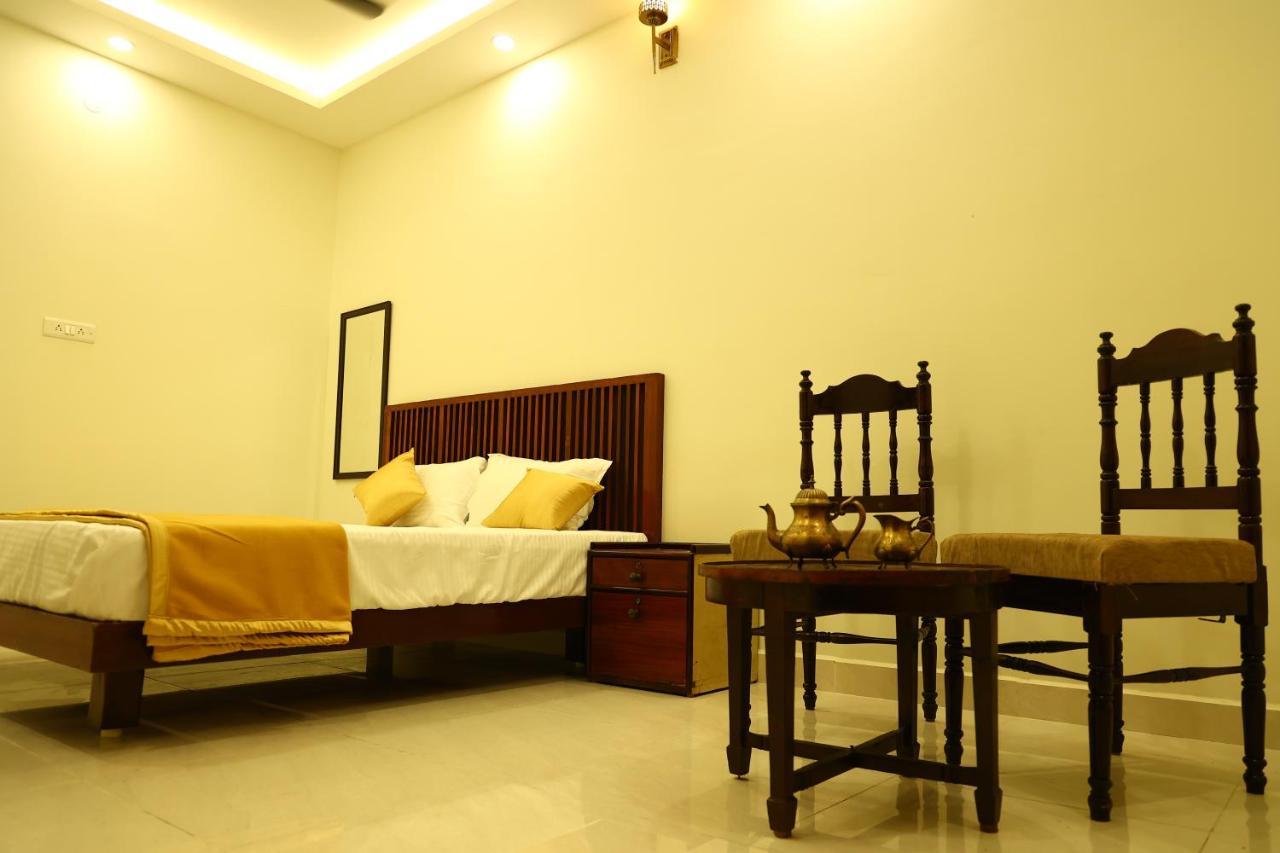 Jack'S Den Residency Hotel ปอนดิเชอรี ภายนอก รูปภาพ
